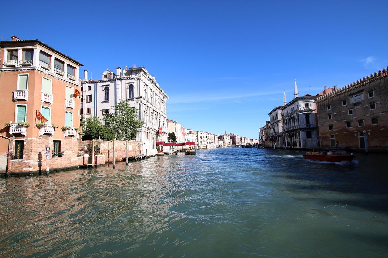 Sunny Ghetto Canalview Venice Exterior photo