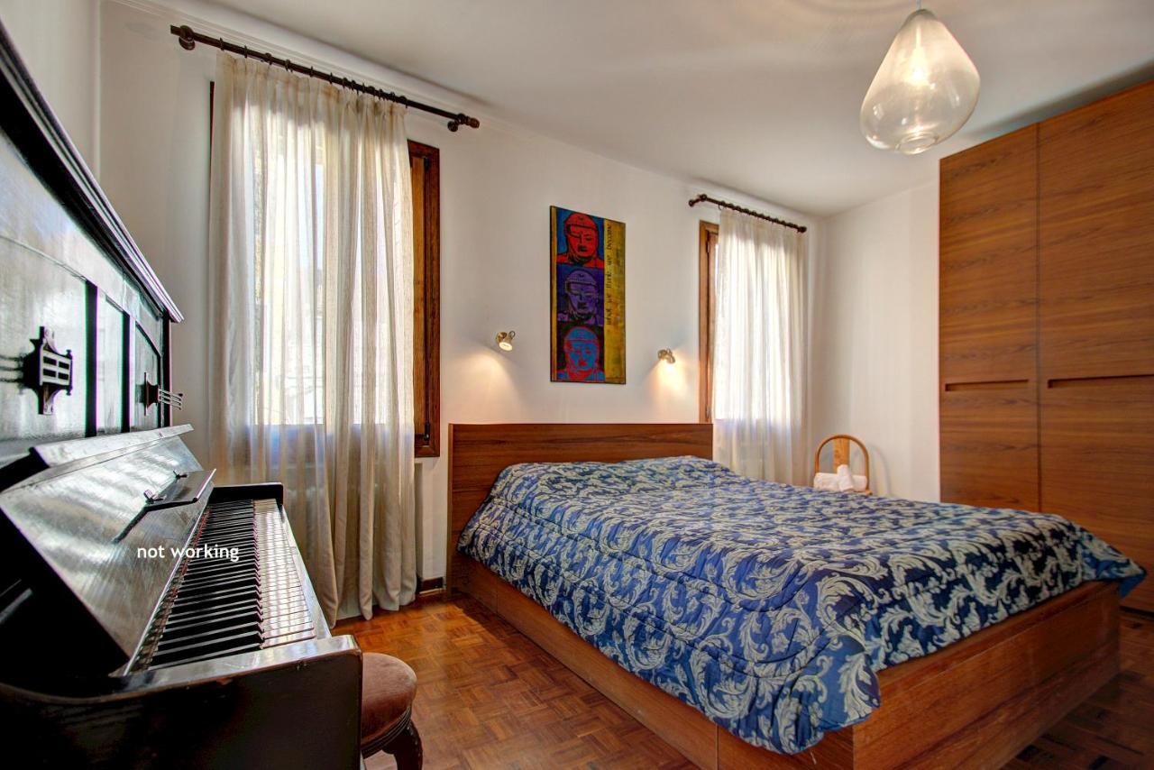 Sunny Ghetto Canalview Venice Exterior photo